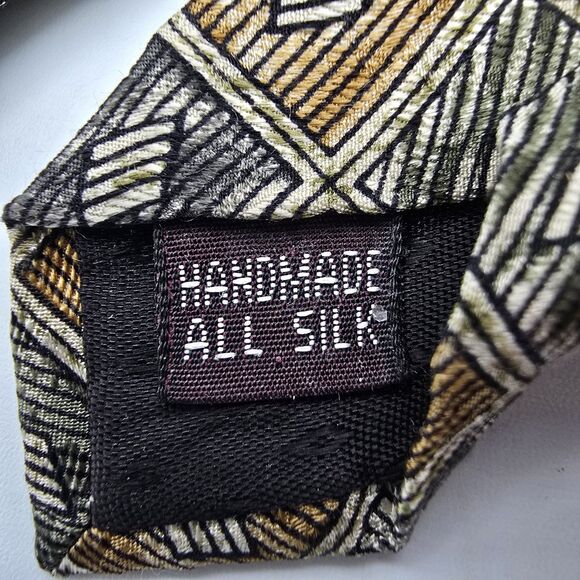 Carlo Ricci Tie 100% Silk Mens NeckTie Tan,Bronze, Brown, Vintage, 57 X 4 Inches - Picture 6 of 6